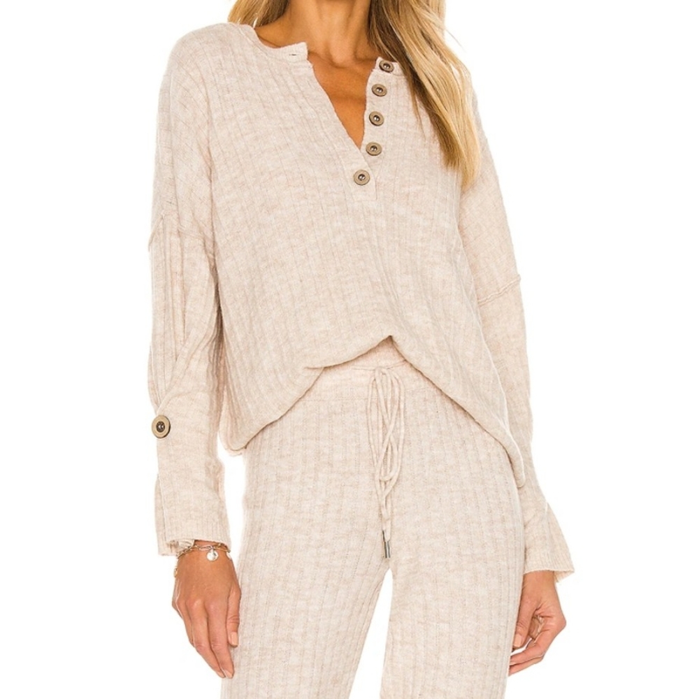 Free People NWT Around the Clock Ribbed V Neck Sweater in Oatmeal Womens Size XS